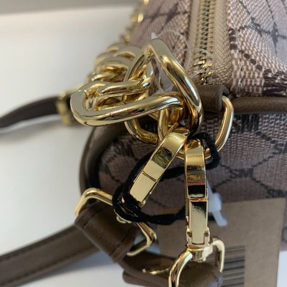 Steve Madden Cog Multi BMegga Logo Crossbody Bag - Picture 4 of 8